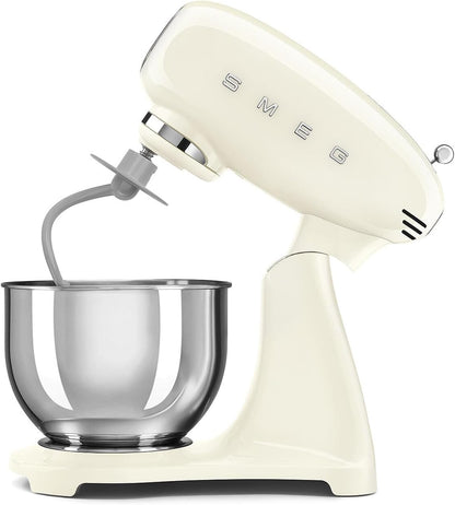 SMEG SMF05 Forte 5-Qt Stand Mixer, 750W